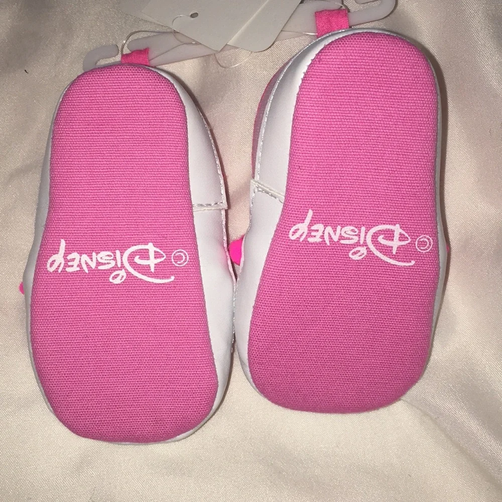 Minnie Mouse Pom Pom Baby Shoes, Pink, 3-6 Months